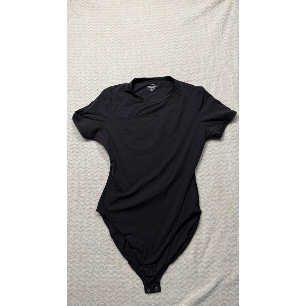 SKIMS Essential Short Sleeve Crew Neck Bodysuit Onyx Black Size L RN 158973